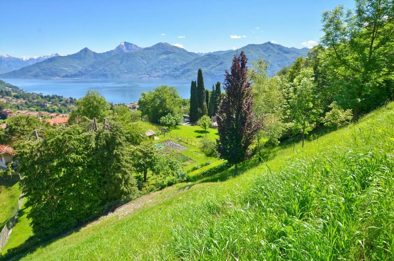 Felice Sul Lago 2-Bedroom Lakeview Apartment Menaggio Italy