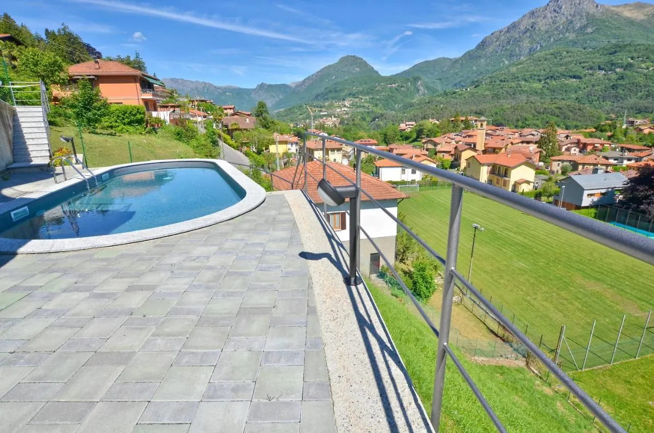 Felice Sul Lago 2-Bedroom Lakeview Apartment Menaggio
