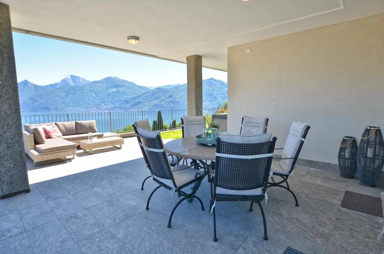 Felice Sul Lago 2-Bedroom Lakeview Apartment Menaggio