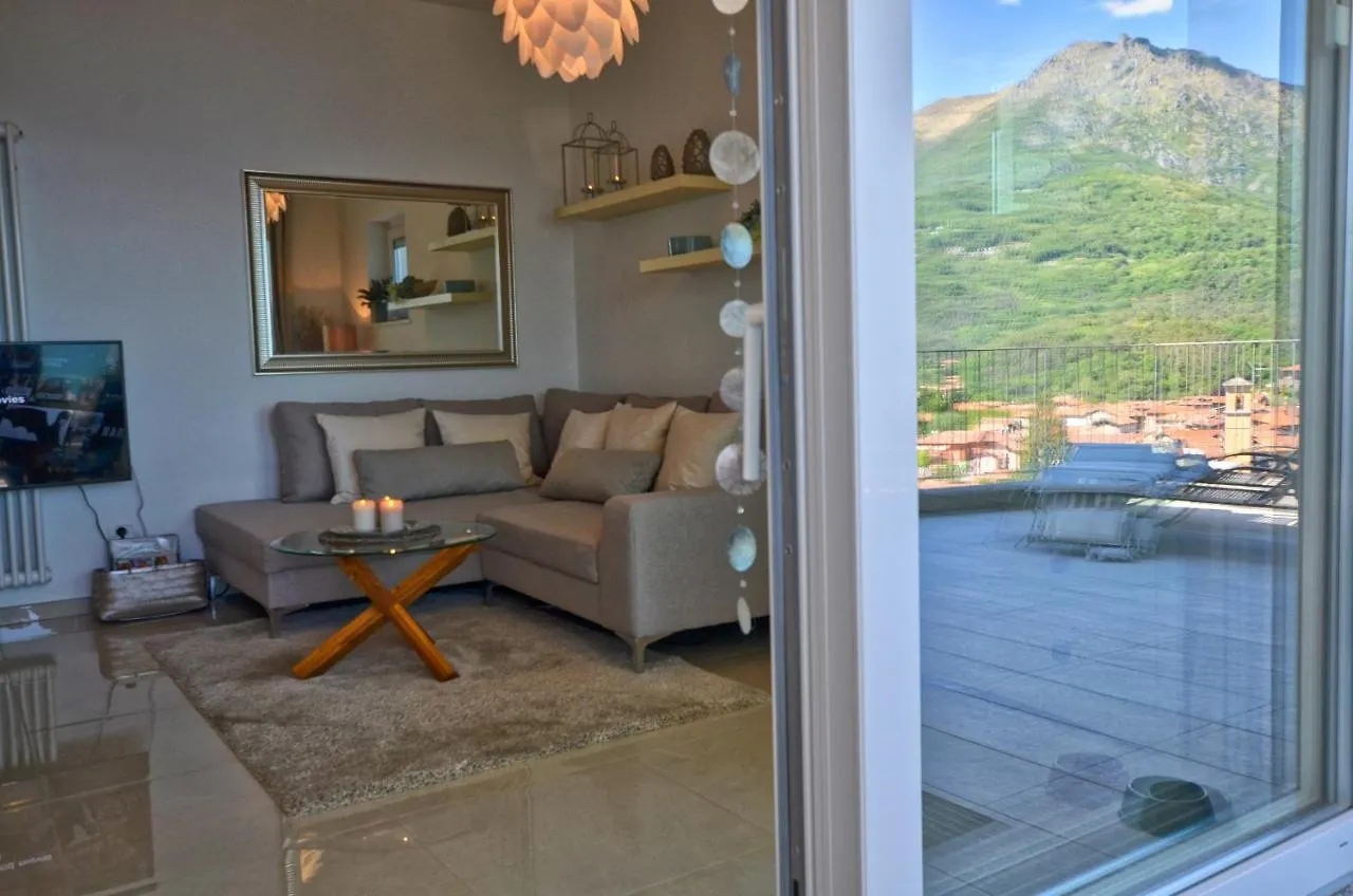 Felice Sul Lago 2-Bedroom Lakeview Apartment Menaggio