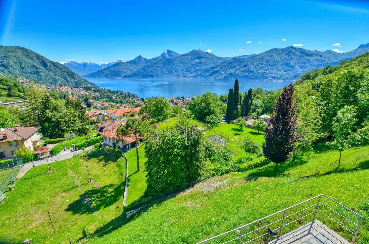 Felice Sul Lago 2-Bedroom Lakeview Apartment Menaggio