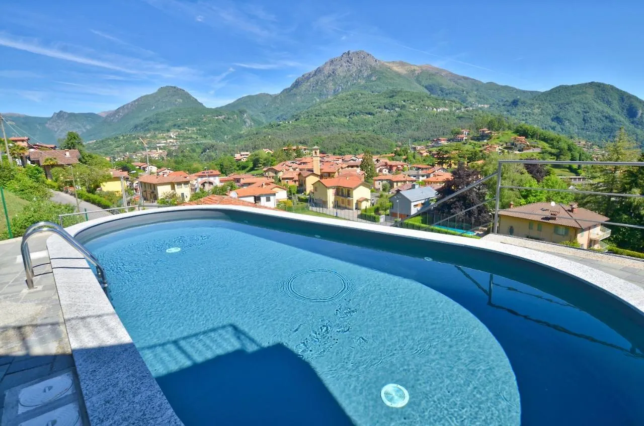 Felice Sul Lago 2-Bedroom Lakeview Apartment Menaggio Italy