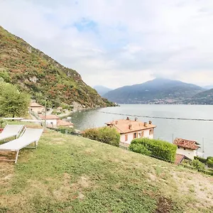 Apartment Casa Rosa Di Luisa, Menaggio
