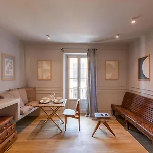  Apartment Suites Menaggio
